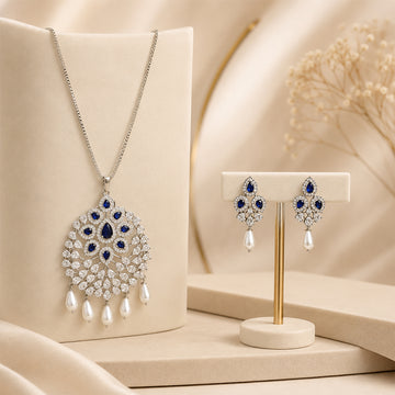 Silver plated blue Zircon pendant set with Dangler