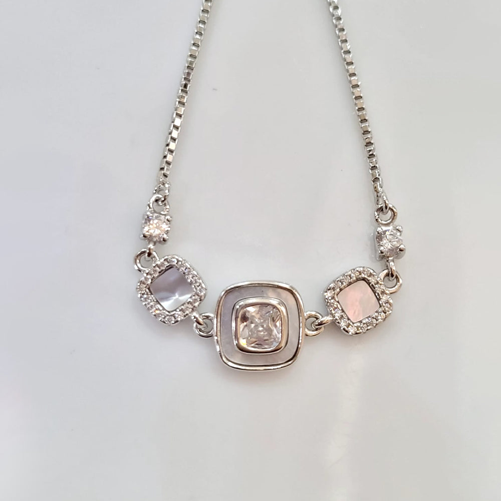 Silver Embellished bracelet made with pure 925 silver