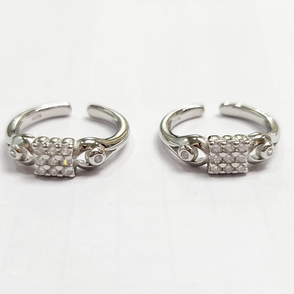 Silver Love Embrace  Toe Ring