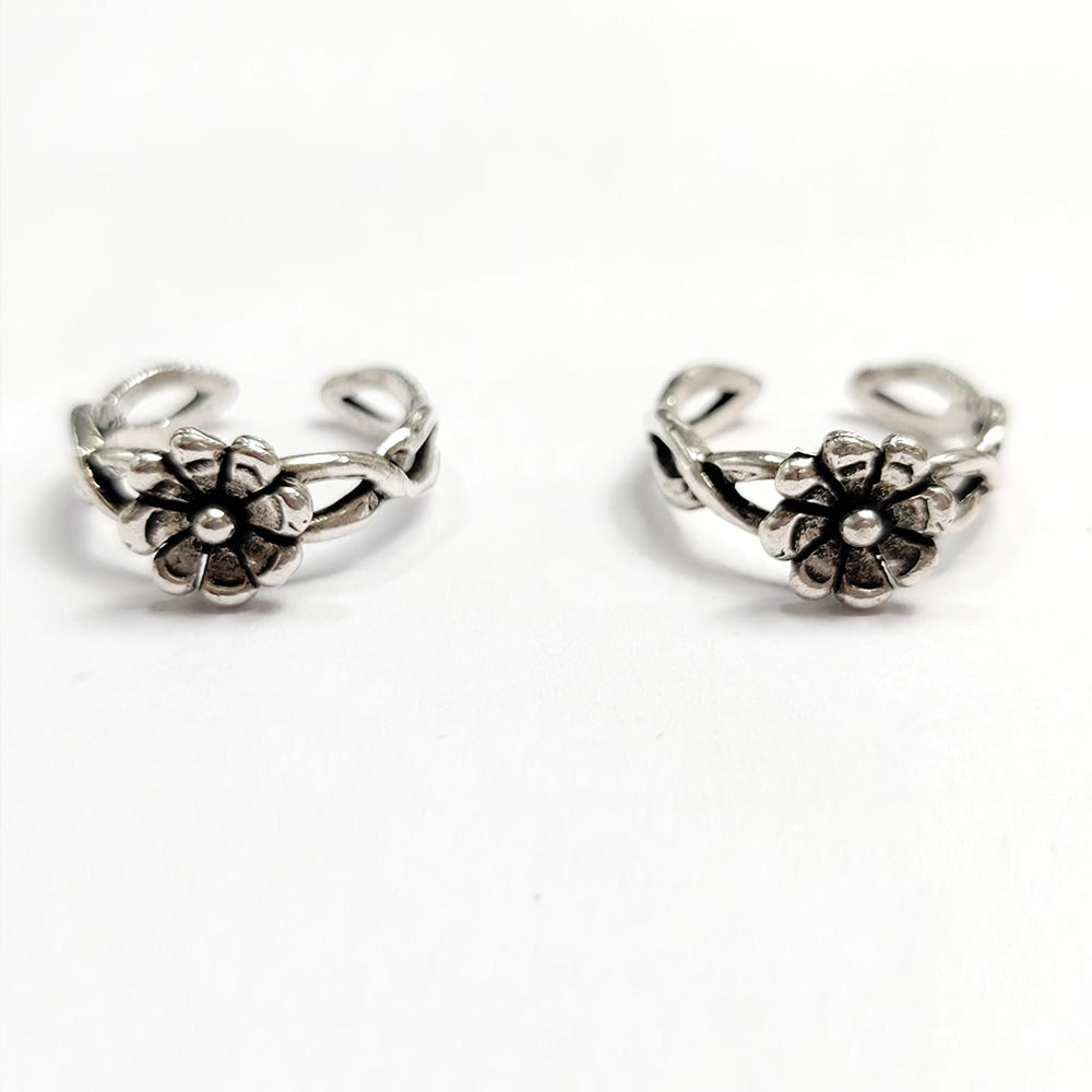 Oxidised Flower Silver Toe Ring