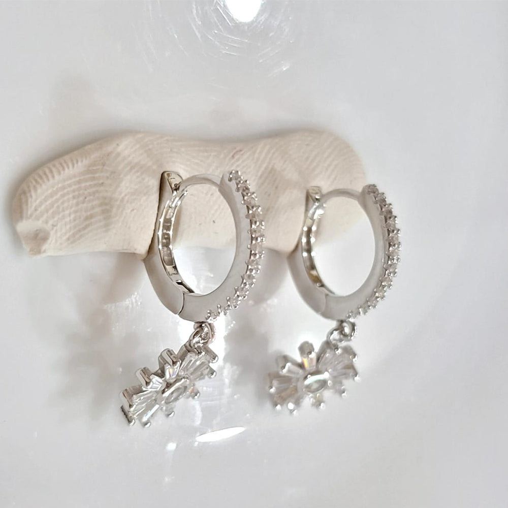 Dazzling starbust 925 silver drop earings